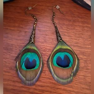 🍄Peacock Earrings